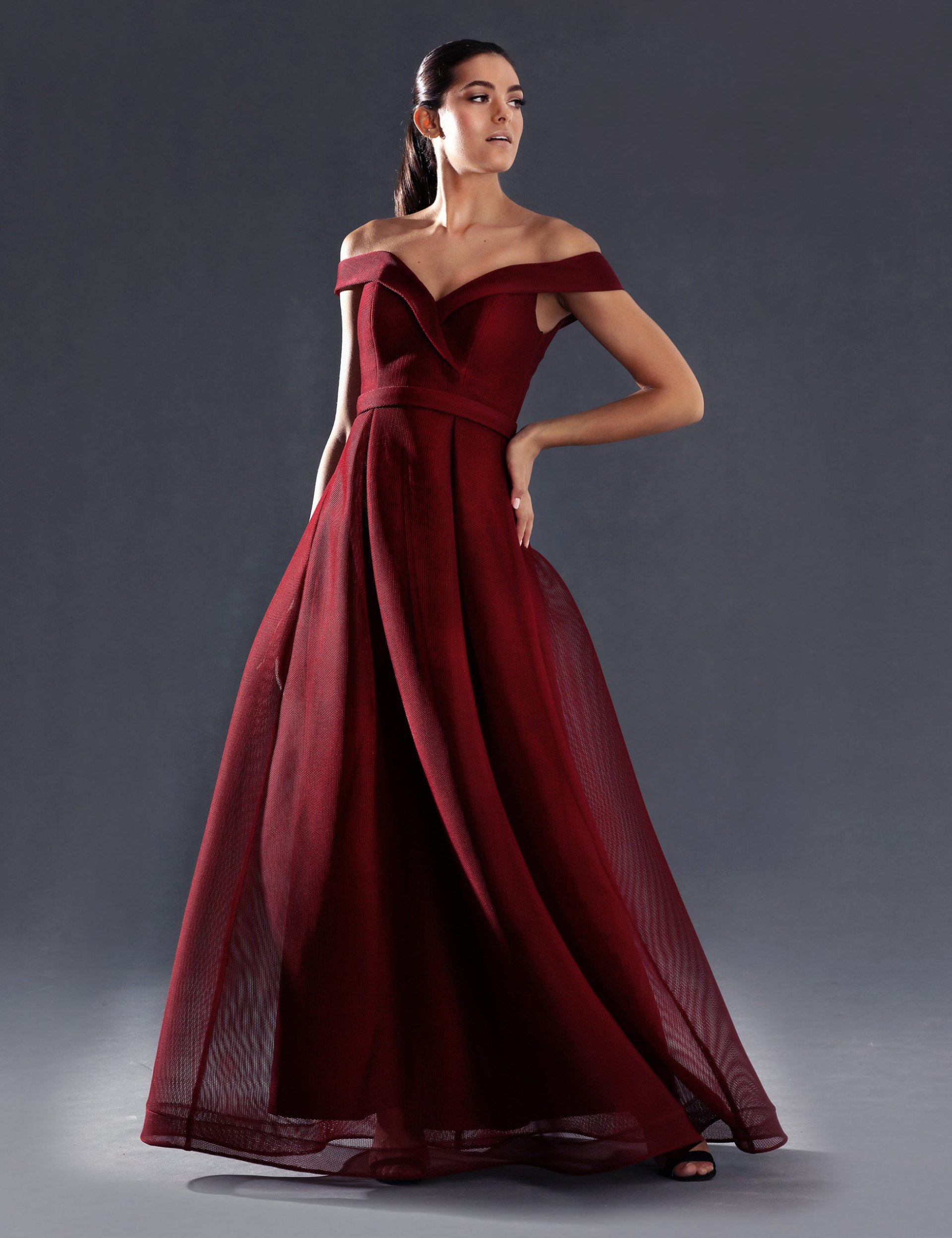 Jadore JX004, Off the shoulder with full skirt