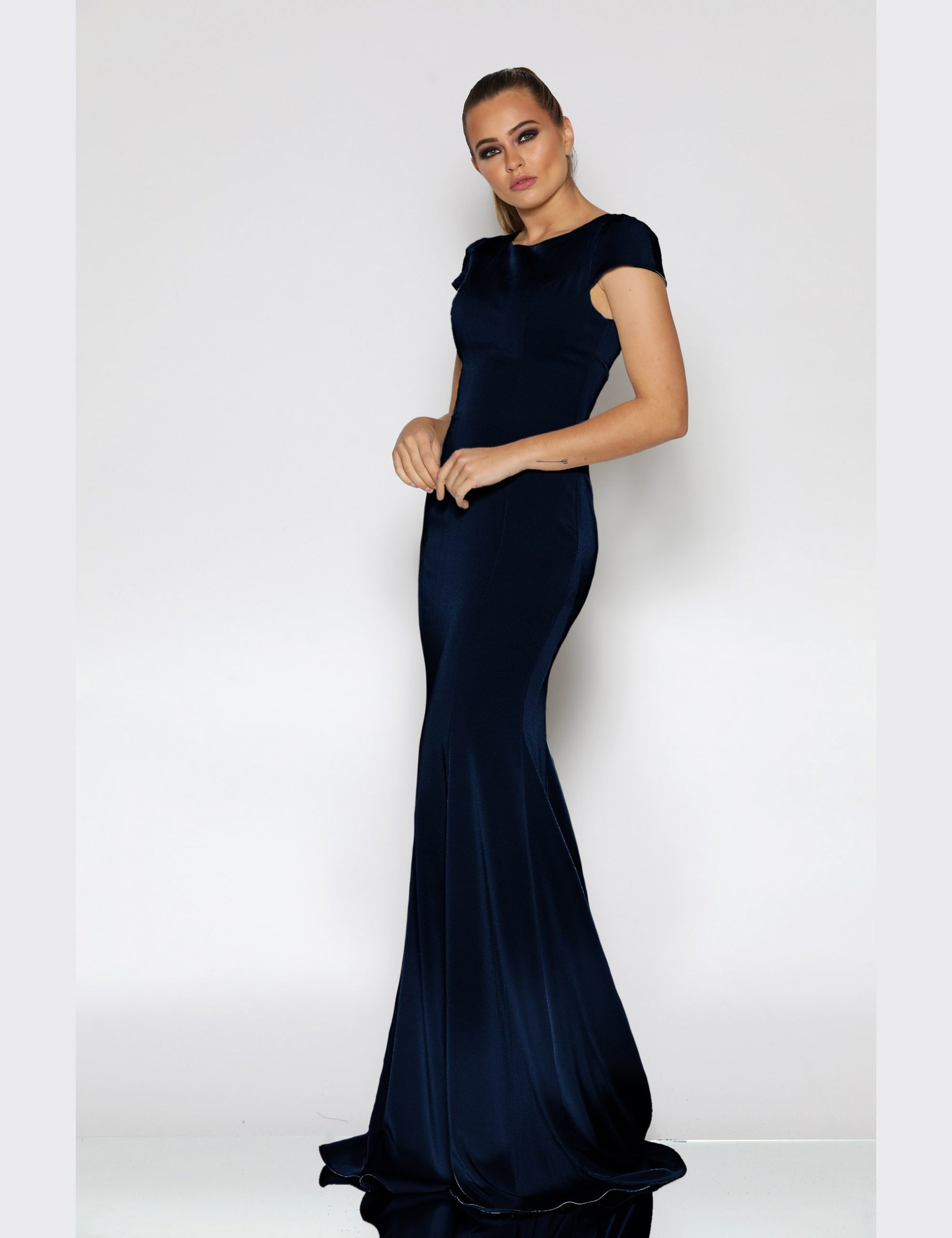 Jadore JX1008, Low back with cap sleeve